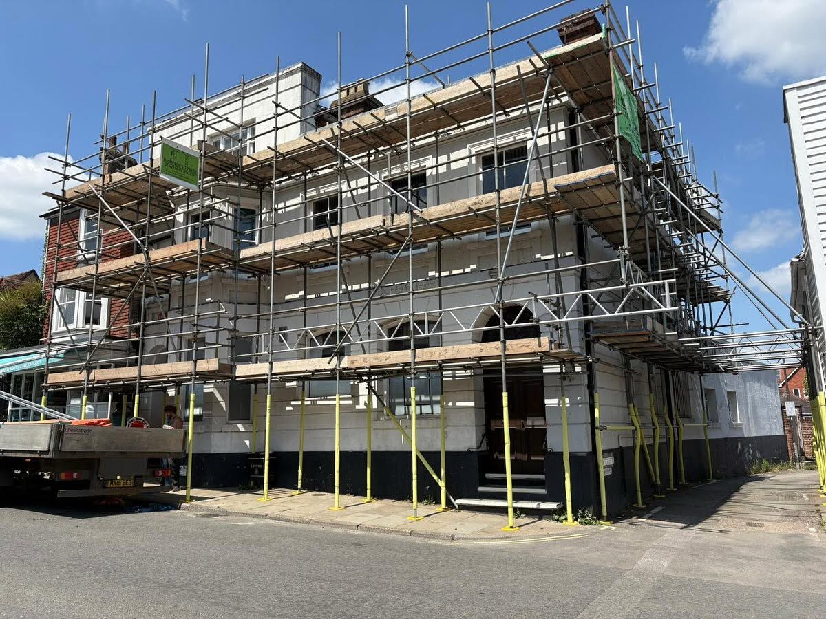 Painting & Decorating Scaffolding by Thompsons Towers Scaffolding